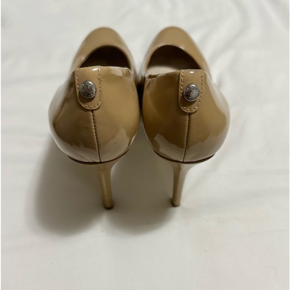Michael Kors Round toe heels - Picture 5 of 7